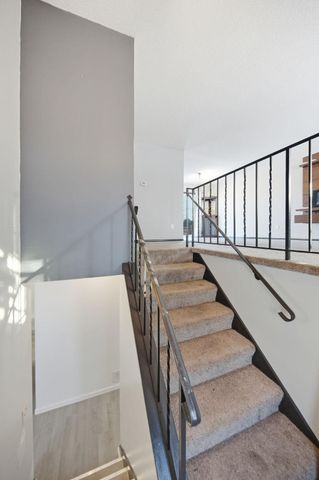 941 104th Avenue NW, Coon Rapids, MN 55433