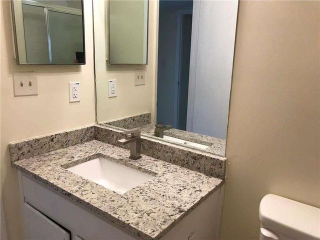 3090 Parc Lorraine, Lithonia, GA 30038