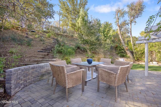 3831 Cottonwood Grove Trail, Calabasas, CA 91301