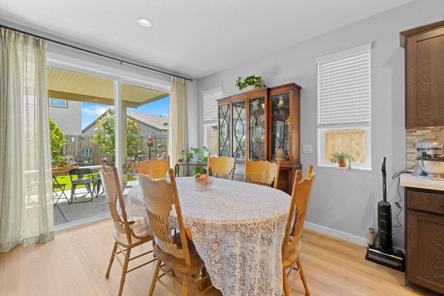 1732 Stinson Way, Plumas Lake, CA 95961