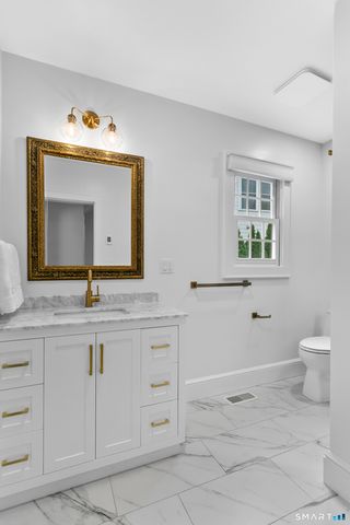 15 North Salem Road, Ridgefield, CT 06877