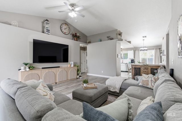 3648 N Rockcress Court, Boise, ID 83713