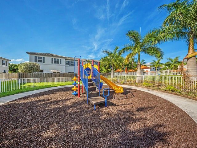 11968 NW 47th Manor, Coral Springs, FL 33076