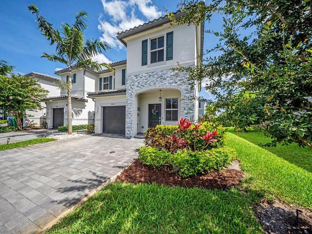 11968 NW 47th Manor, Coral Springs, FL 33076
