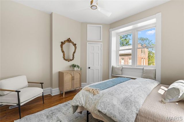 3431 Indiana Avenue, St Louis, MO 63118