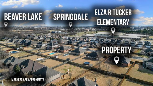 212 Sussex Avenue, Lowell, AR 72745