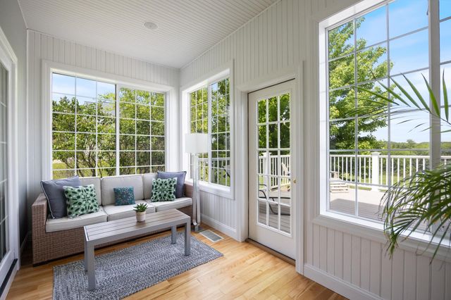 803 Nowland Farm Road, South Burlington, VT 05403