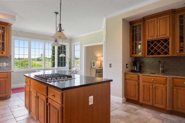 803 Nowland Farm Road, South Burlington, VT 05403
