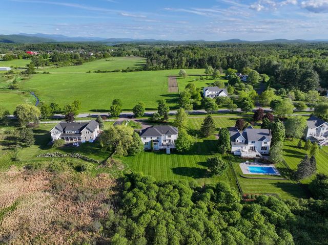803 Nowland Farm Road, South Burlington, VT 05403