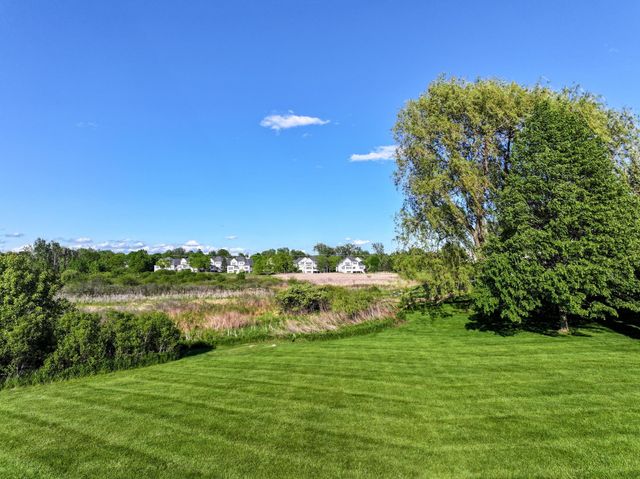 803 Nowland Farm Road, South Burlington, VT 05403