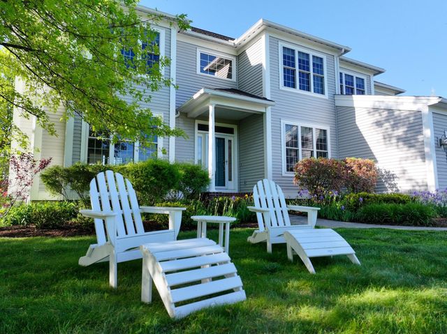 803 Nowland Farm Road, South Burlington, VT 05403