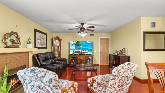10131 Freeport, San Diego, CA 92129