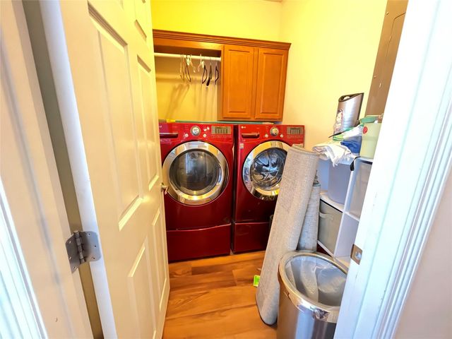 305 Holleman Drive E 202, College Station, TX 77840