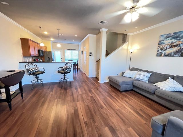 305 Holleman Drive E 202, College Station, TX 77840