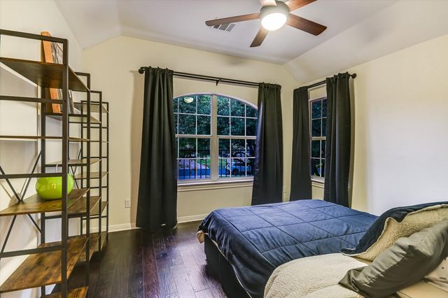 43 LOST MEADOW TRL, The Hills, TX 78738