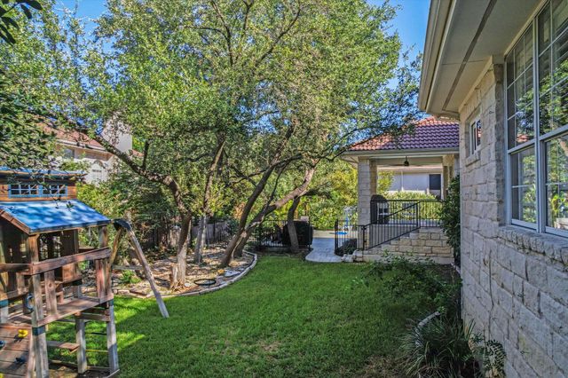 43 LOST MEADOW TRL, The Hills, TX 78738
