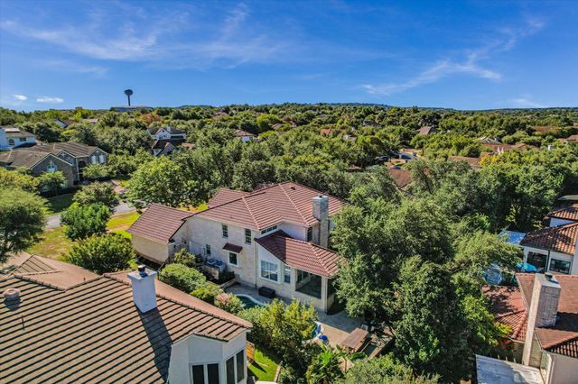 43 LOST MEADOW TRL, The Hills, TX 78738