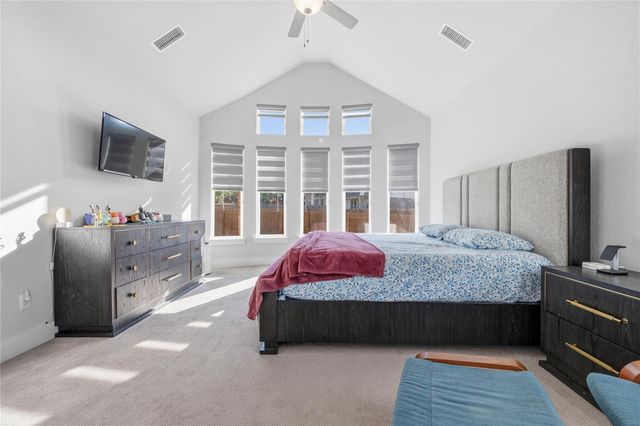 105 AUTUMN OAK WAY E, Georgetown, TX 78628