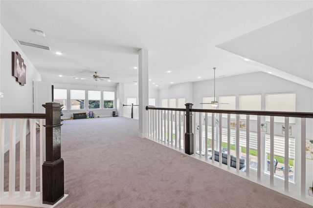 105 AUTUMN OAK WAY E, Georgetown, TX 78628