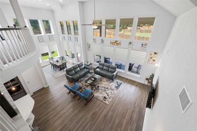 105 AUTUMN OAK WAY E, Georgetown, TX 78628
