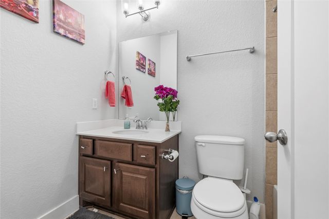 105 AUTUMN OAK WAY E, Georgetown, TX 78628