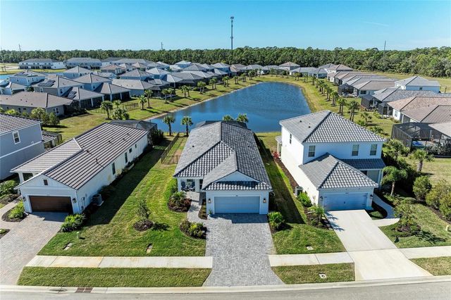 9920 CRYSTAL ISLE CIRCLE, Sarasota, FL 34241