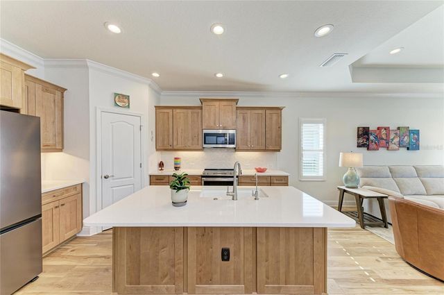 9920 CRYSTAL ISLE CIRCLE, Sarasota, FL 34241