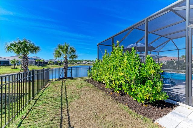 9920 CRYSTAL ISLE CIRCLE, Sarasota, FL 34241