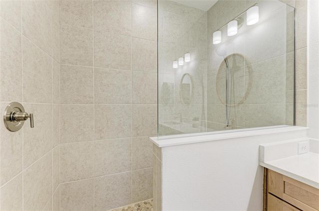 9920 CRYSTAL ISLE CIRCLE, Sarasota, FL 34241