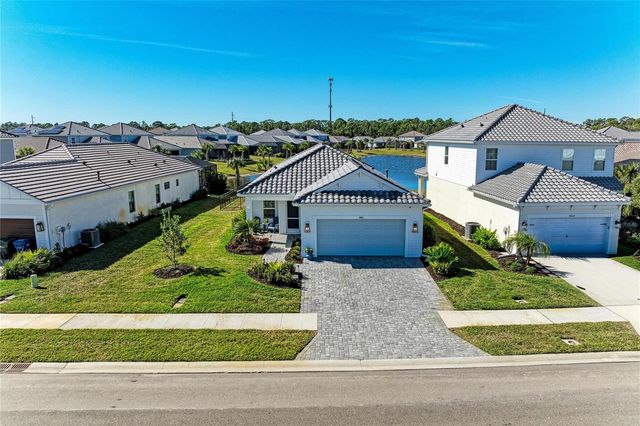 9920 CRYSTAL ISLE CIRCLE, Sarasota, FL 34241