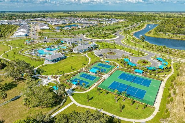 9920 CRYSTAL ISLE CIRCLE, Sarasota, FL 34241