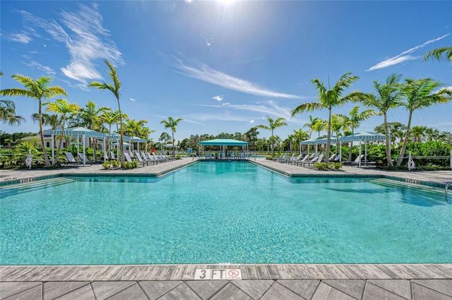 9920 CRYSTAL ISLE CIRCLE, Sarasota, FL 34241