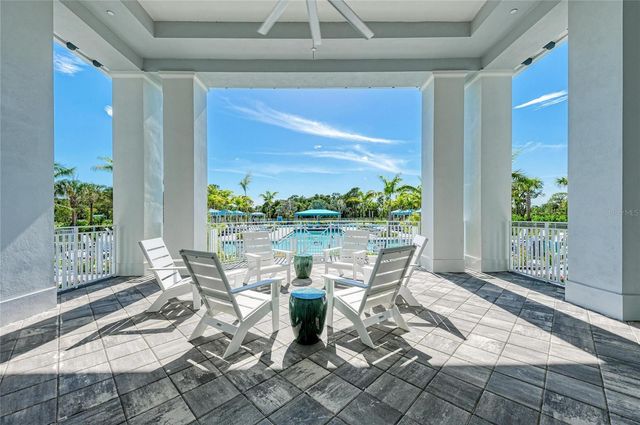 9920 CRYSTAL ISLE CIRCLE, Sarasota, FL 34241