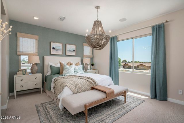 4933 W CHERYL Drive, Glendale, AZ 85302