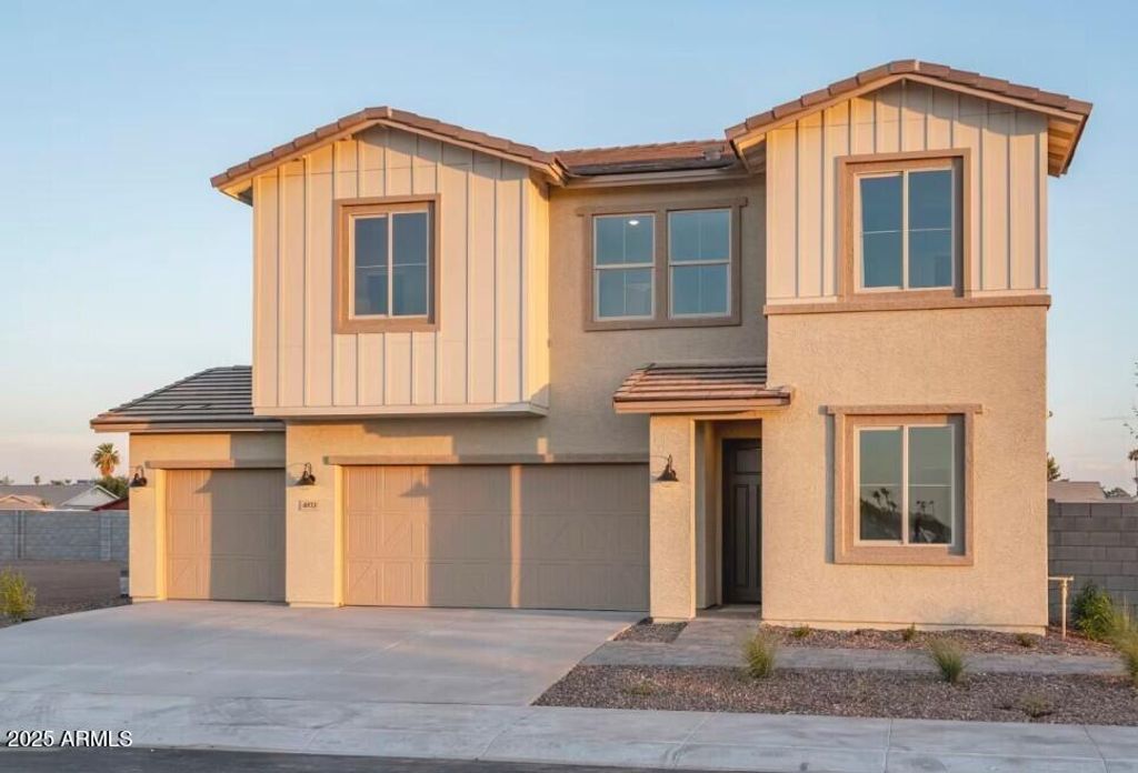 4933 W CHERYL Drive, Glendale, AZ 85302