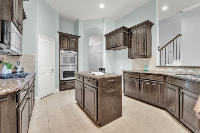 444 Wildwood Drive, Murphy, TX 75094