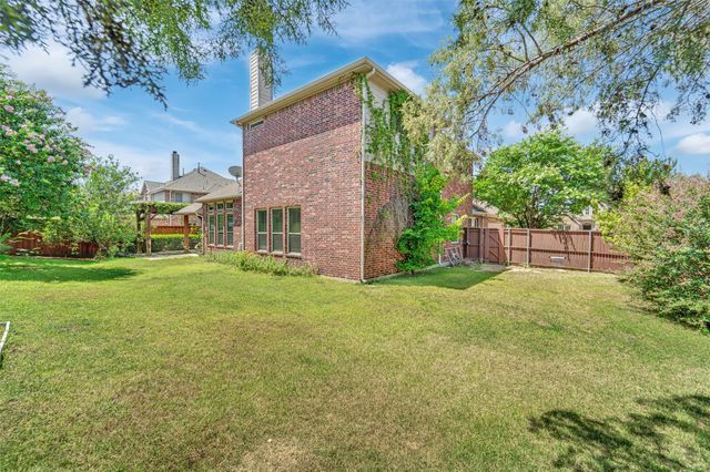 444 Wildwood Drive, Murphy, TX 75094