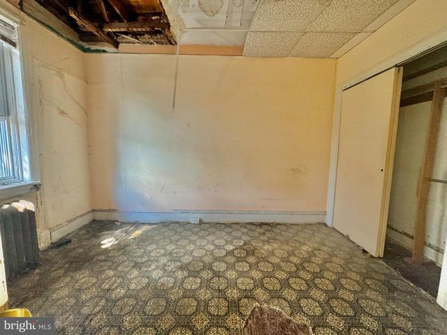 512 S YEWDALL ST, Philadelphia, PA 19143