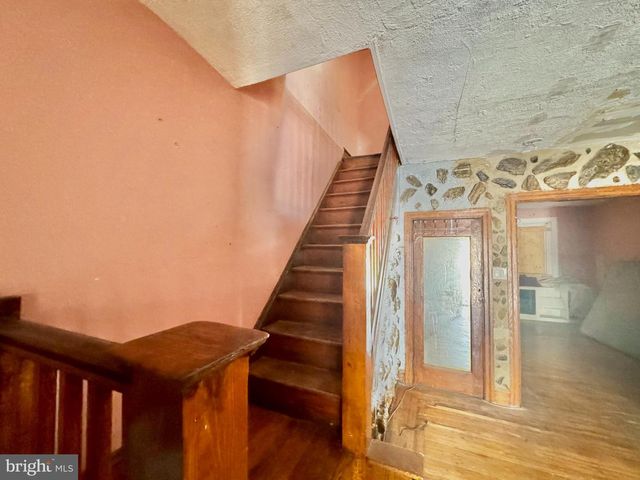 512 S YEWDALL ST, Philadelphia, PA 19143