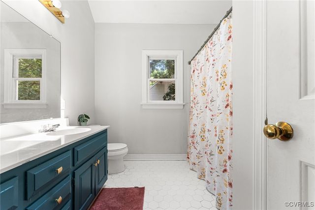 6300 Arbor Banks Ter, Chester, VA 23831
