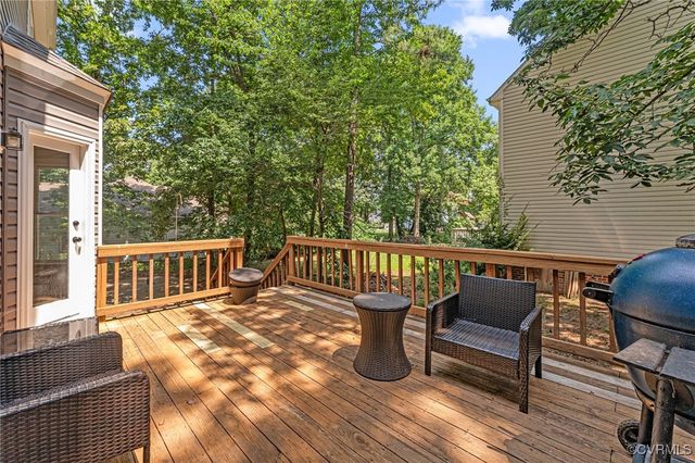 6300 Arbor Banks Ter, Chester, VA 23831