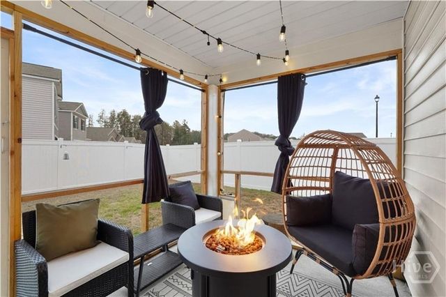 394 Coconut Drive, Bloomingdale, GA 31302