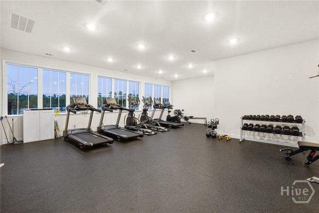 394 Coconut Drive, Bloomingdale, GA 31302