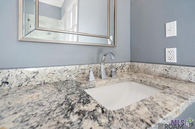 3248 Pointe-marie Dr, Baton Rouge, LA 70820