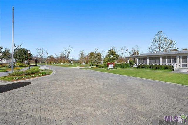 3248 Pointe-marie Dr, Baton Rouge, LA 70820