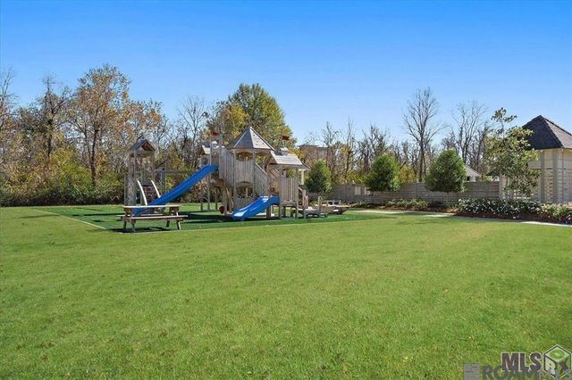 3248 Pointe-marie Dr, Baton Rouge, LA 70820