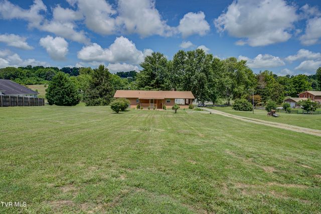 118 Hilbert Circle, Jonesborough, TN 37659