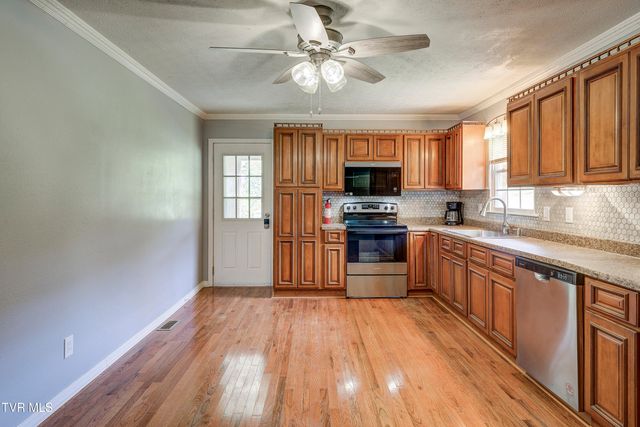 118 Hilbert Circle, Jonesborough, TN 37659