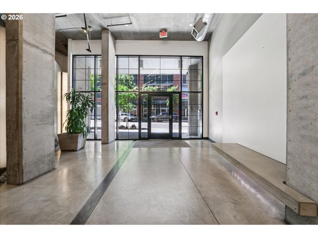 1030 Nw 12TH Ave 330, Portland, OR 97209