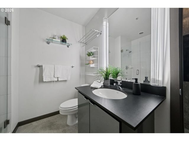 1030 Nw 12TH Ave 330, Portland, OR 97209